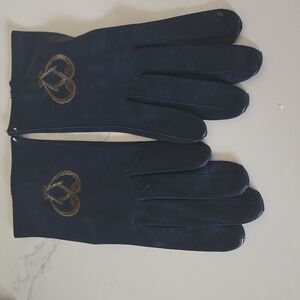 Leather driving gloves